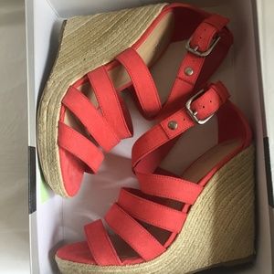 Mossimo Coral Perri wedge sandal